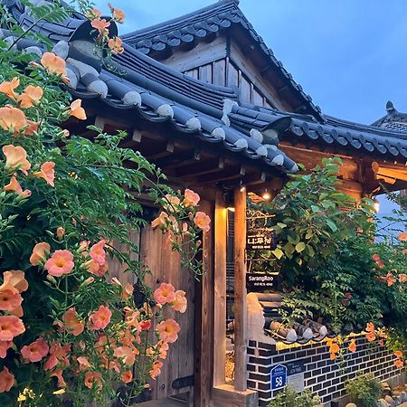 ホテル Sarangroo 全州市 エクステリア 写真