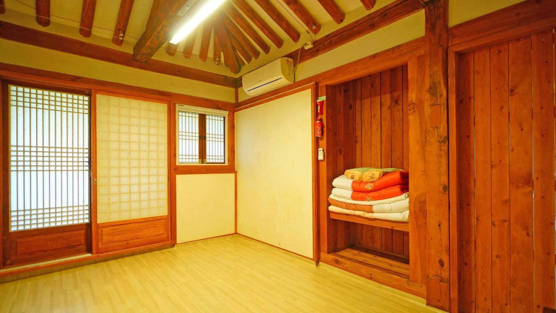 ホテル Sarangroo 全州市 エクステリア 写真