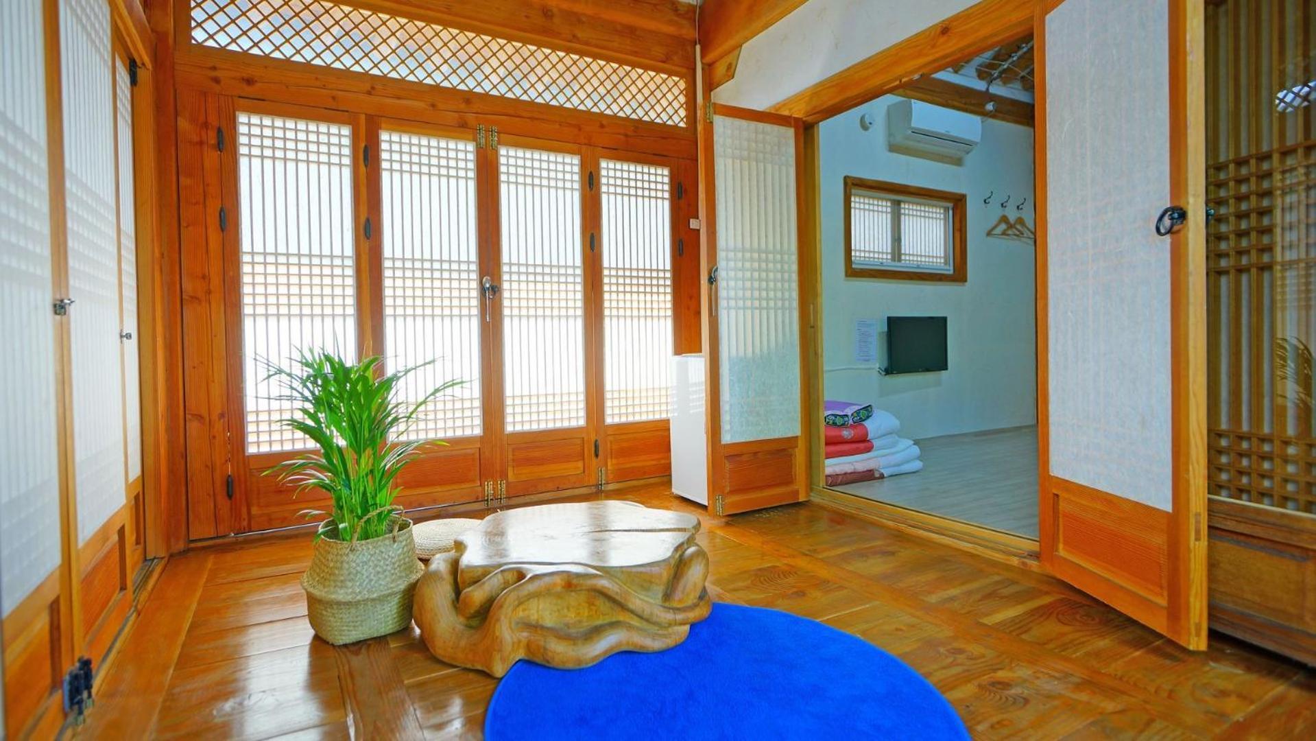 ホテル Sarangroo 全州市 エクステリア 写真