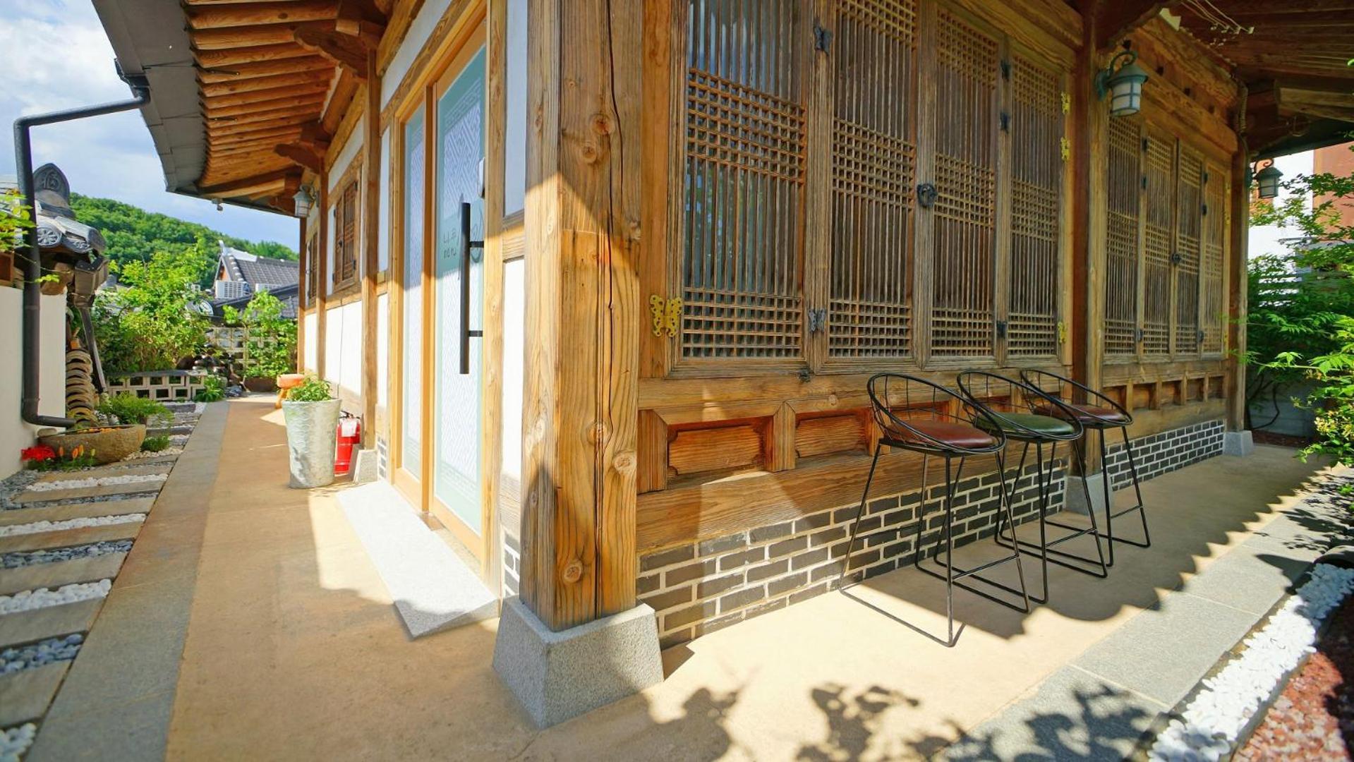 ホテル Sarangroo 全州市 エクステリア 写真